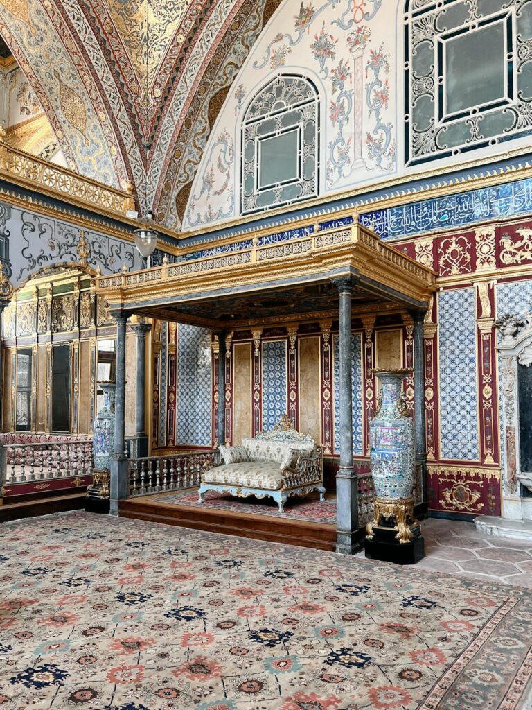 Home Page 14 topkapi palace interior